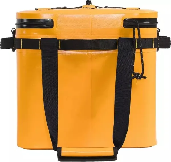 THE NORTH FACE - BASE CAMP COOLER 15 QT SUMMIT GOLD/TNF BLACK
